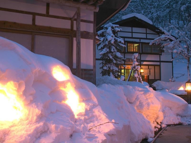 Lamp No Yado Aoni Onsen Hotel Hirakawa Luaran gambar